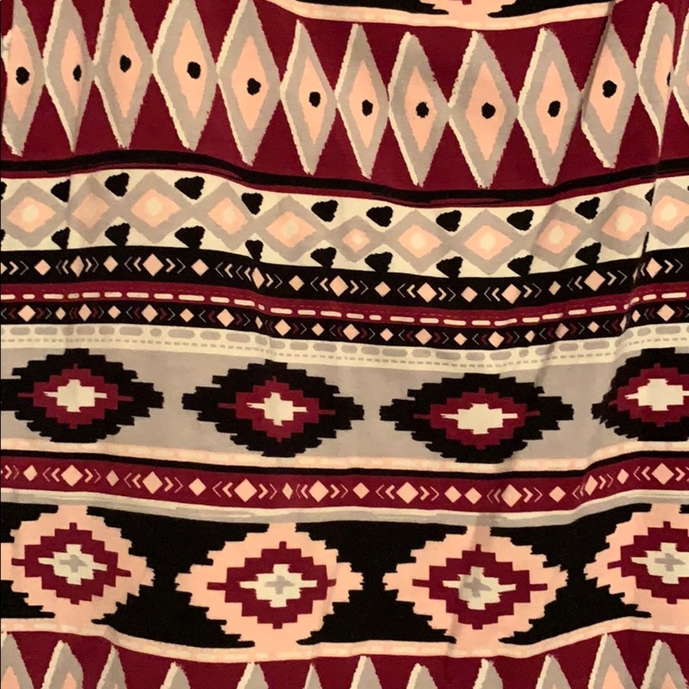 Pink and grey Aztec print mini skirt - Picture 2 of 3